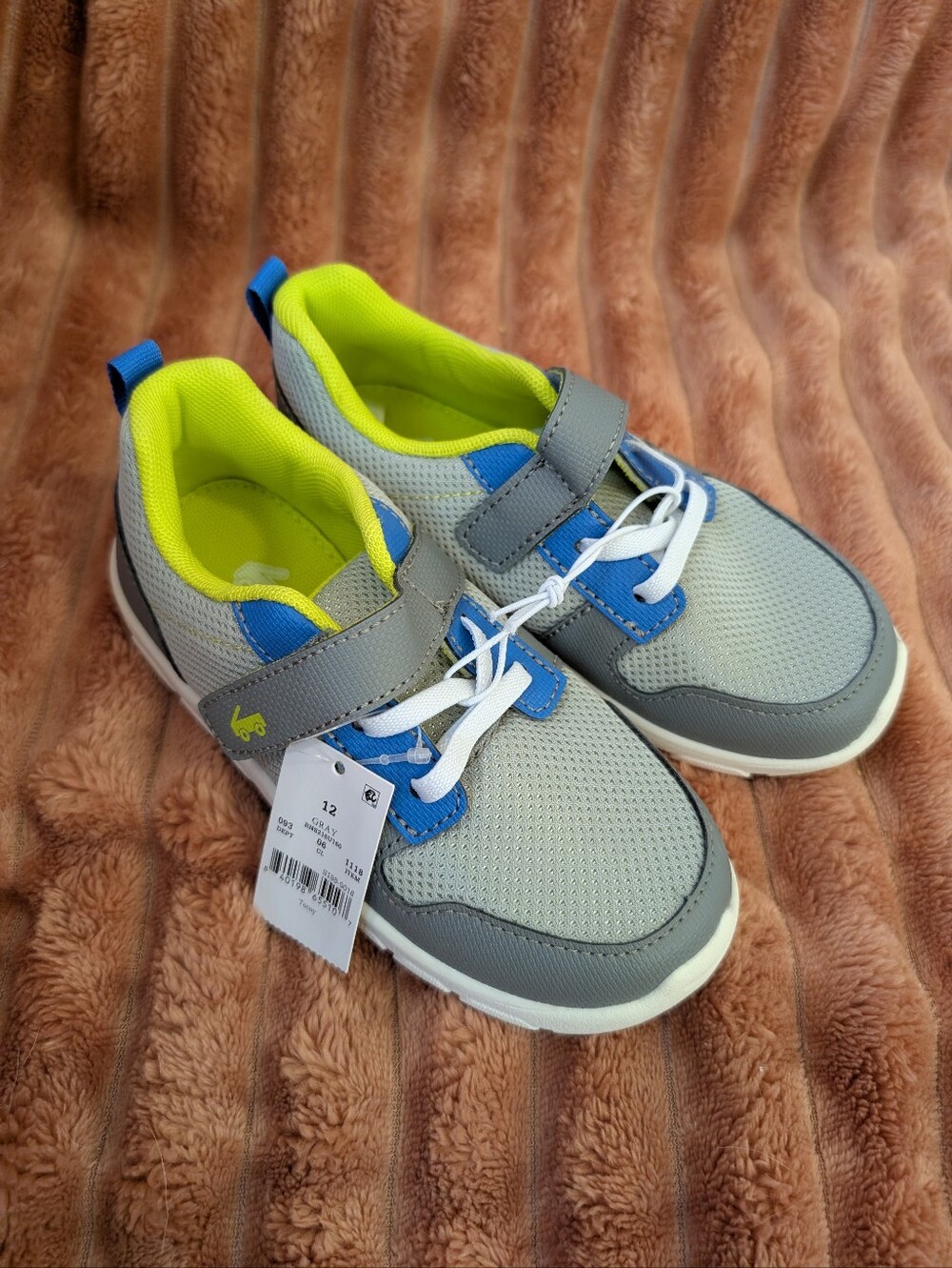 Boys Gray & Blue Athletic Sneakers Green Lining Hook & Loop Closure Toddler 12